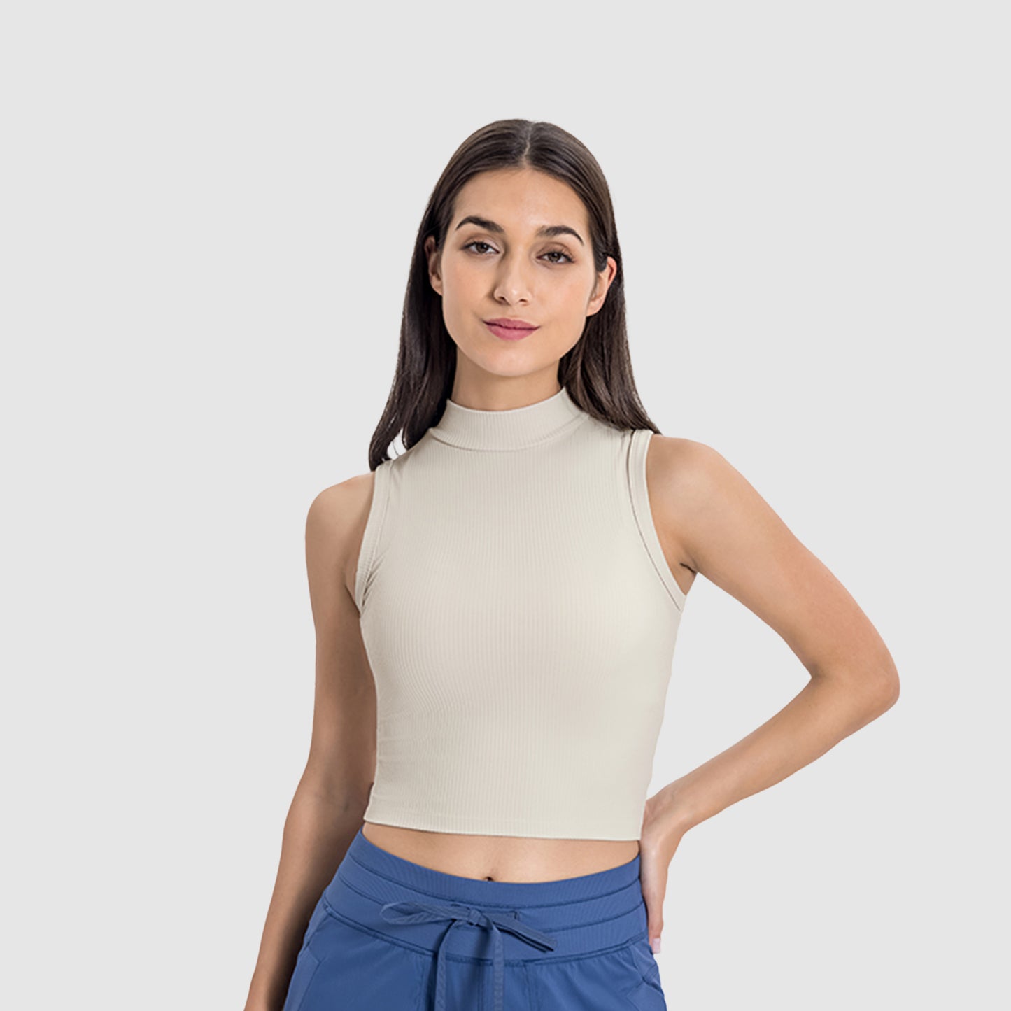 High Neck Cool Material Top in 4 Color
