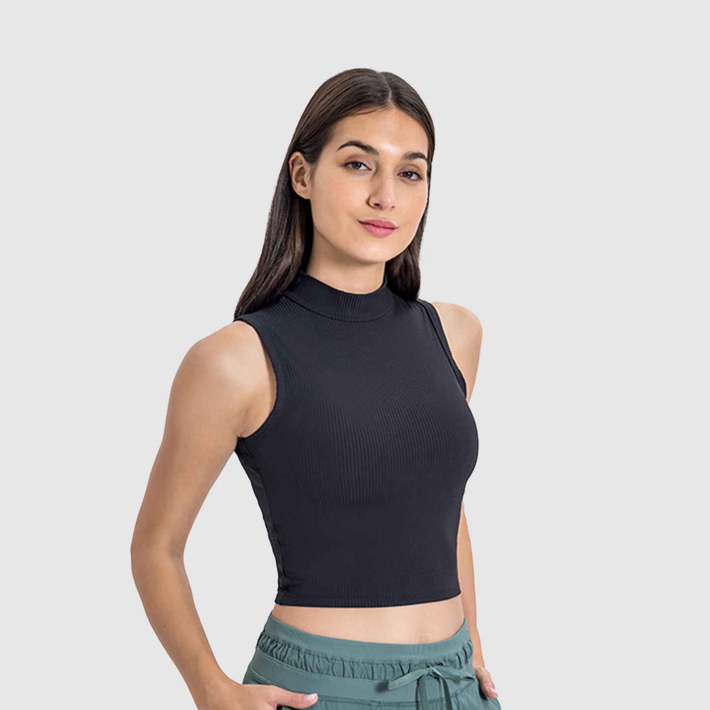 High Neck Cool Material Top in 4 Color