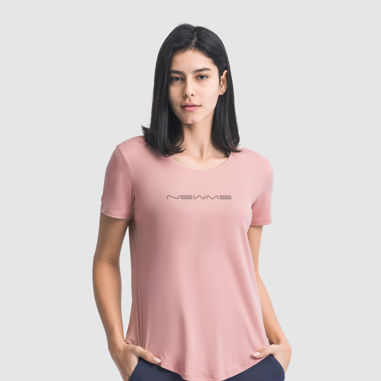 Short Sleeve Top with newme Logo in 3 Color