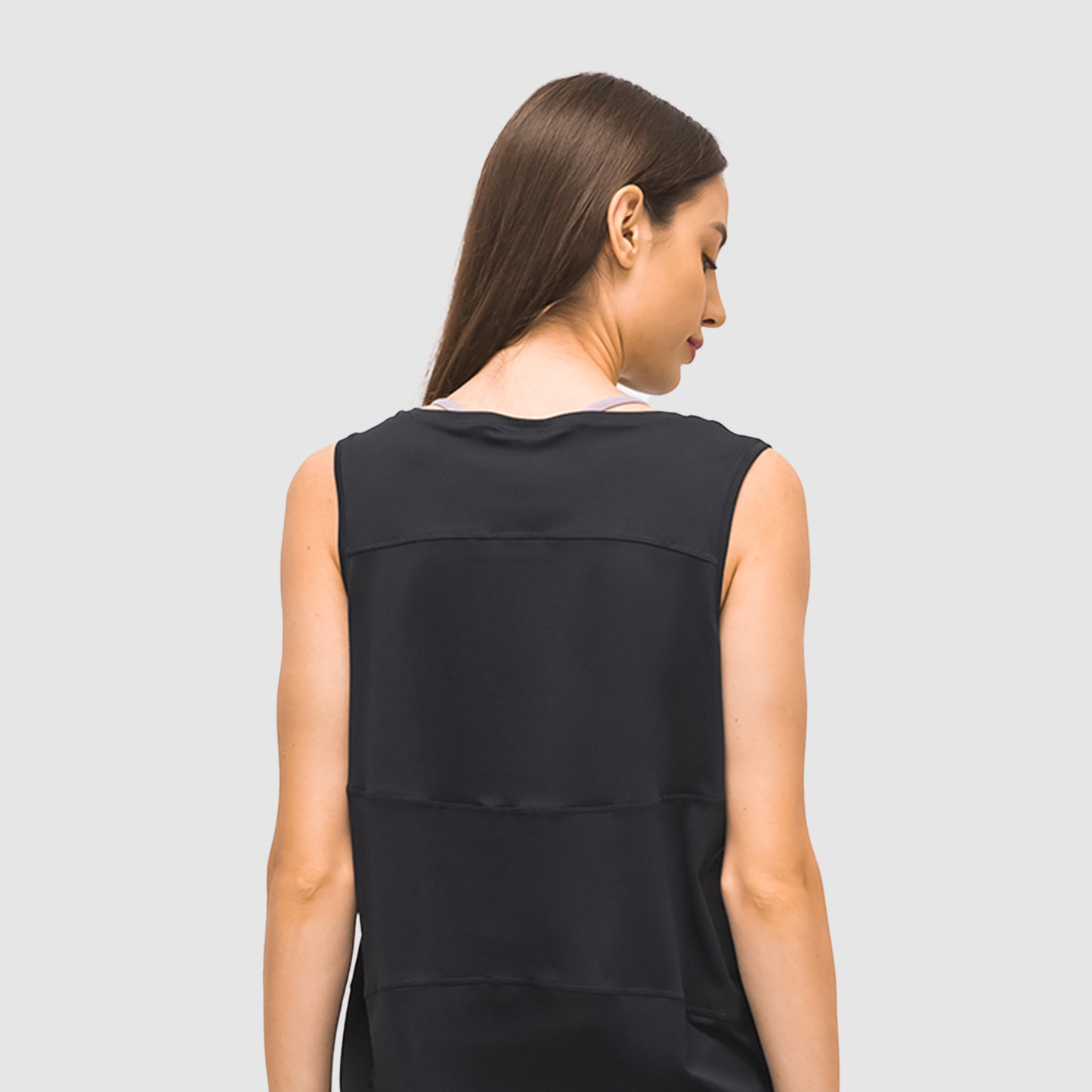NonSleeve Top with newme Logo in 2 Color
