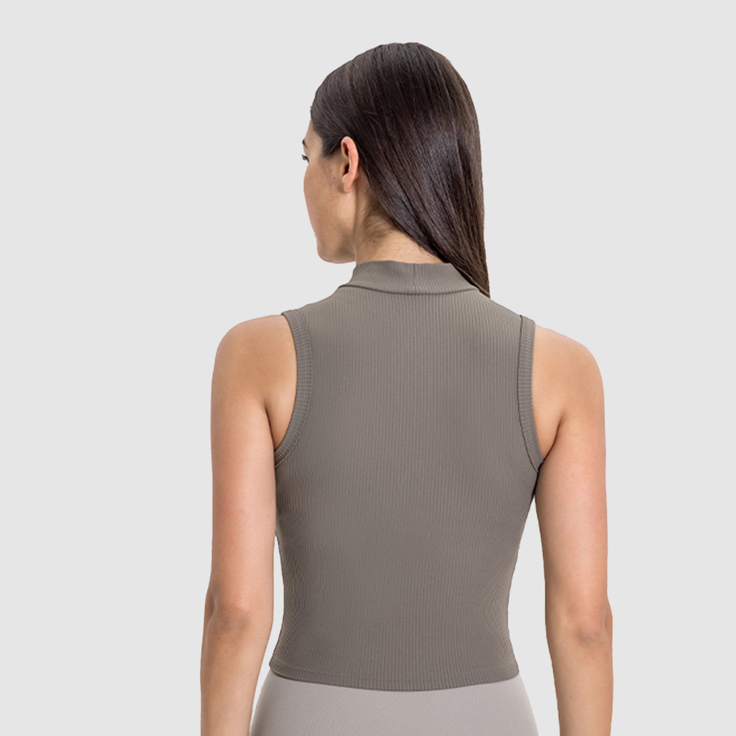High Neck Cool Material Top in 4 Color