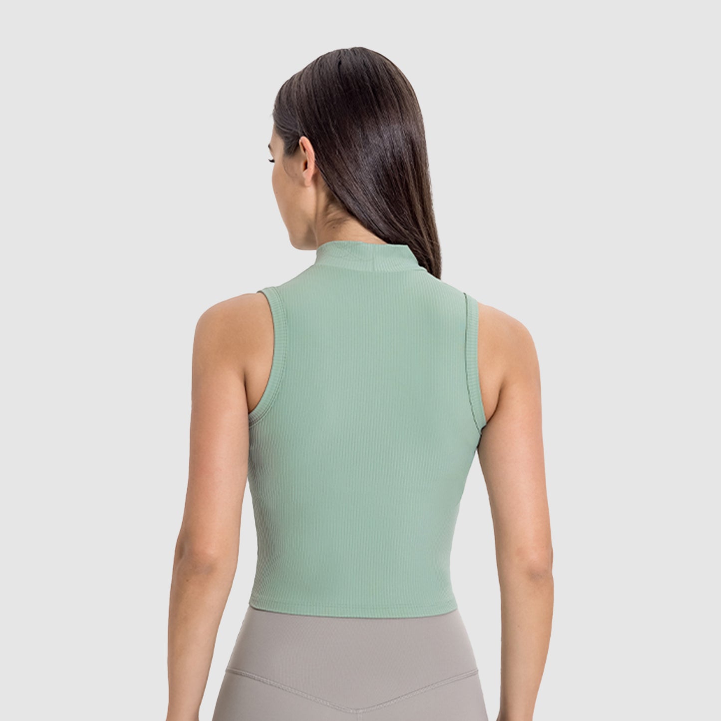 High Neck Cool Material Top in 4 Color
