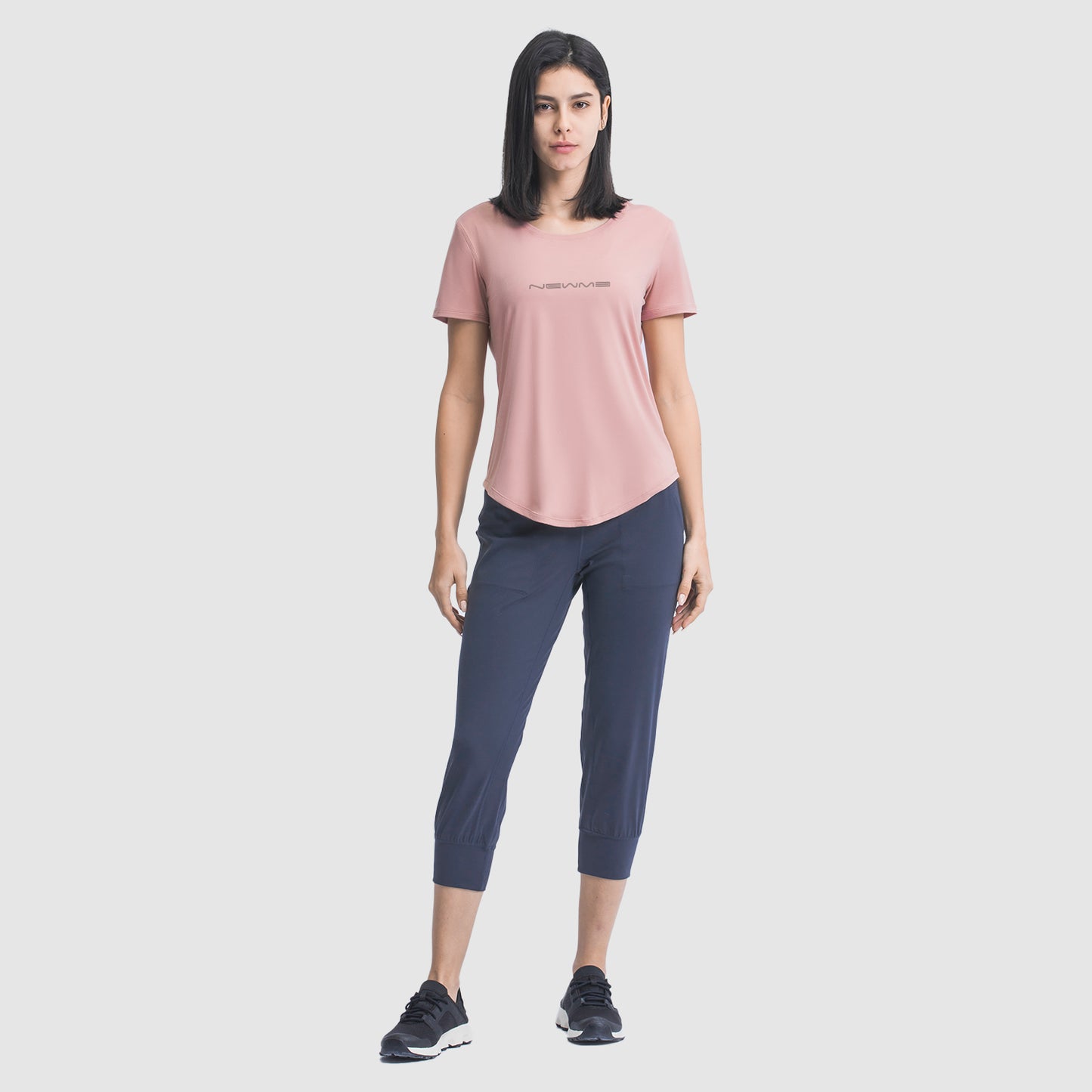 Short Sleeve Top with newme Logo in 3 Color