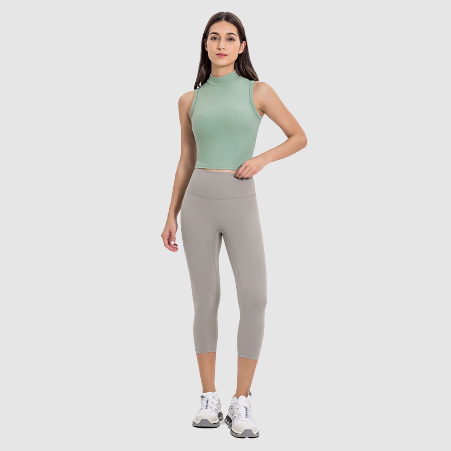 High Neck Cool Material Top in 4 Color