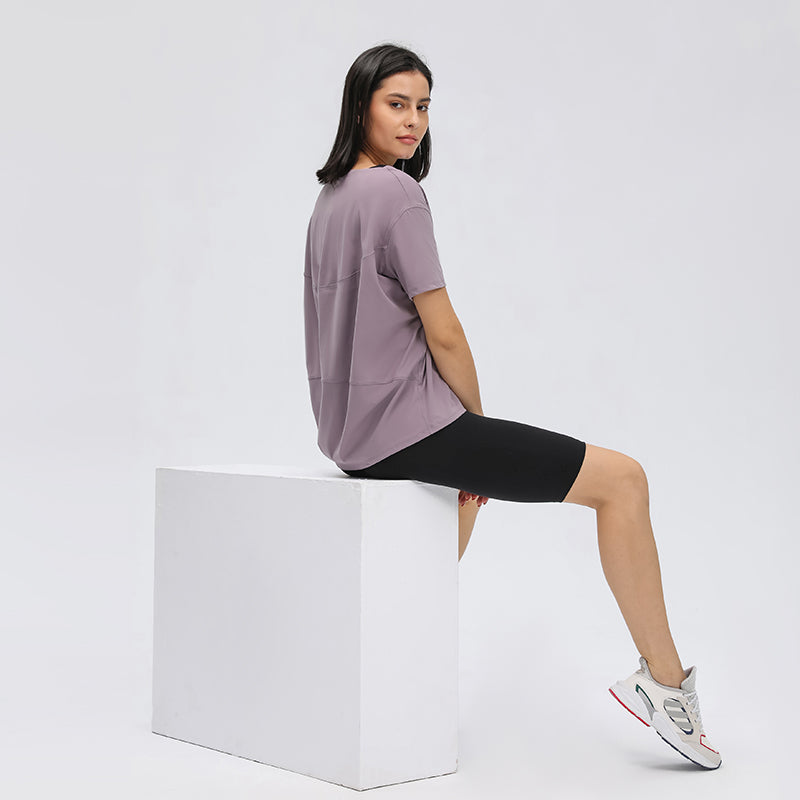 Short Sleeve Top with newme Logo in 6 Color