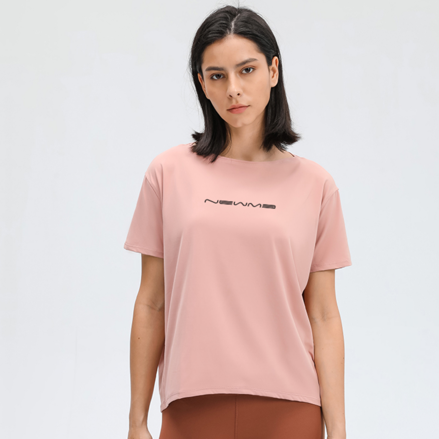 Short Sleeve Top with newme Logo in 6 Color