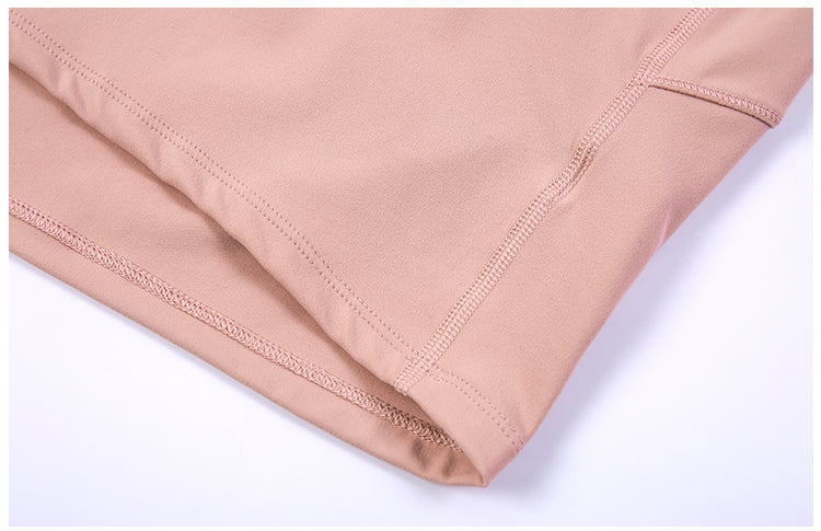 Short Sleeve Top with newme Logo in 6 Color