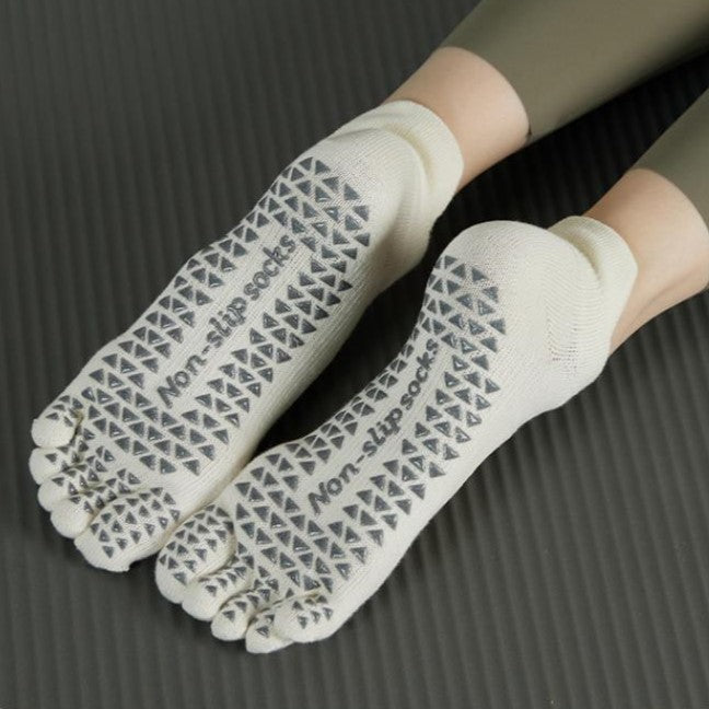 5本指滑り止めソックス_アイボリー