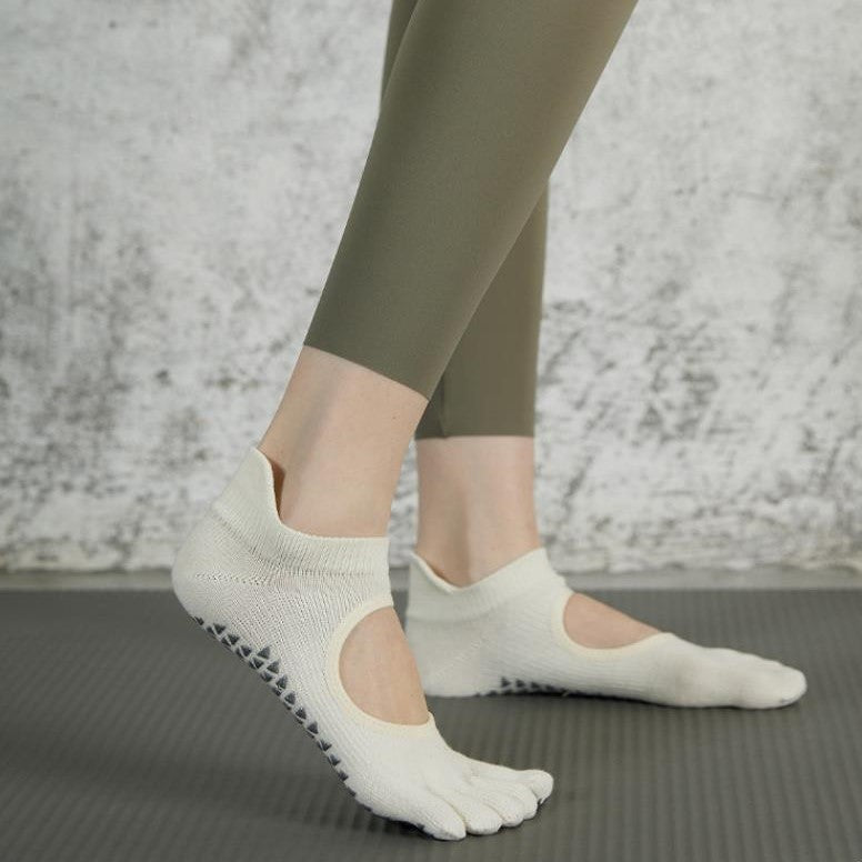 5本指滑り止めソックス_アイボリー