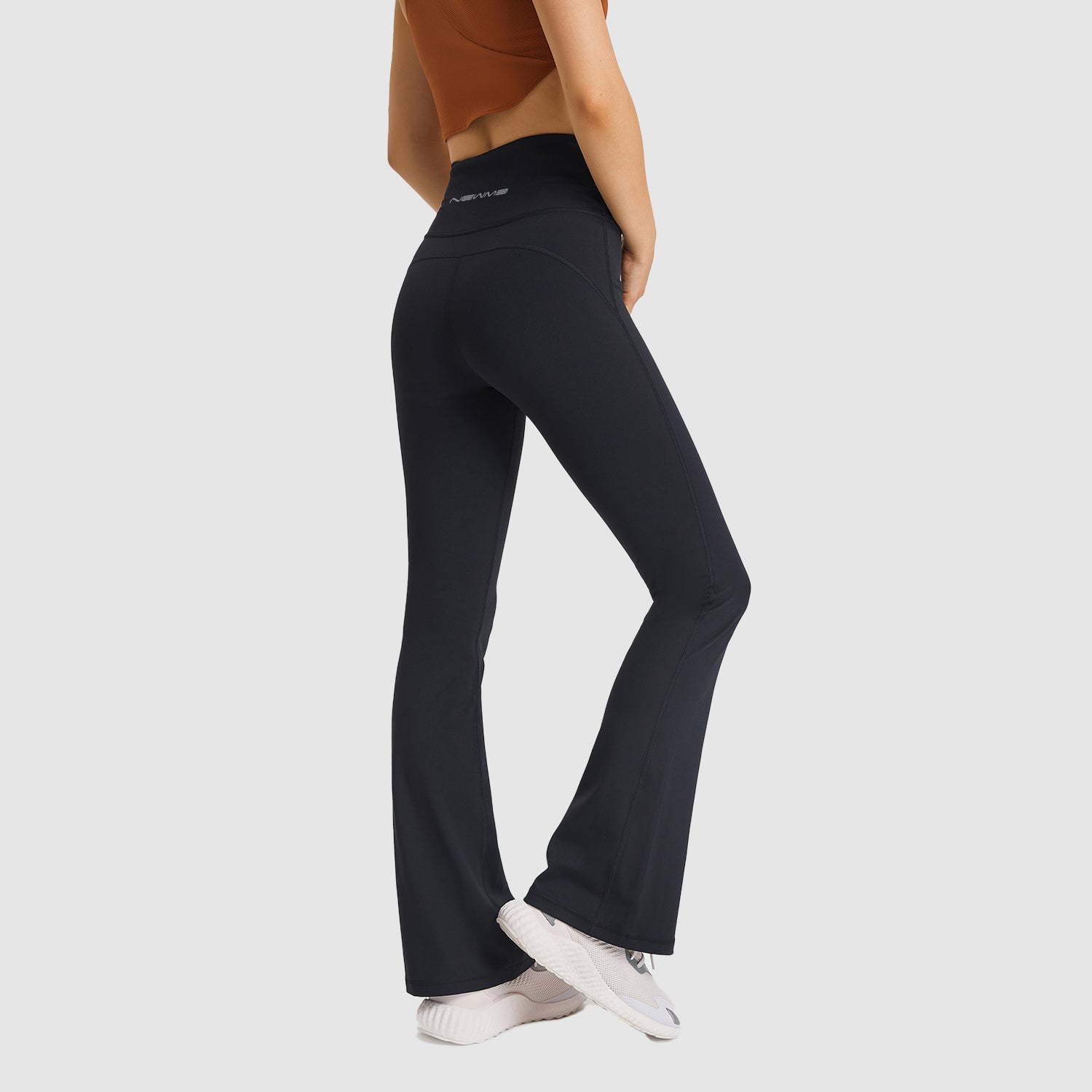 ロング丈 フレアレギンス – フィットネスウェアブランド_newme