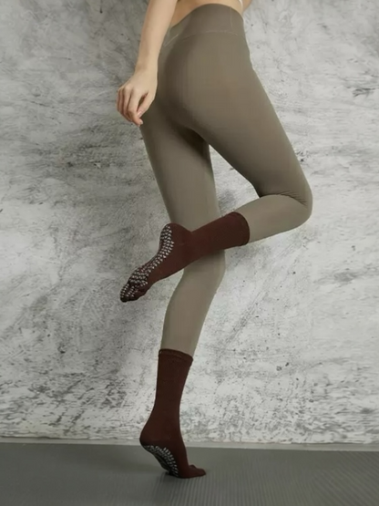 ５本指滑り止めロングソックス_ブラウン