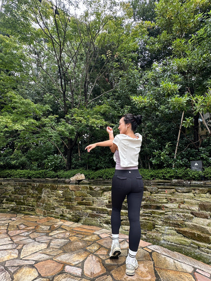 ポケット付きレギンス_ブラック