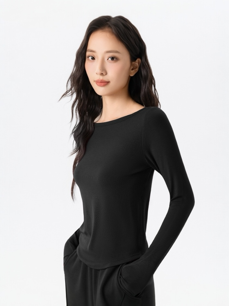 スムースタッチレーヨンTシャツ_ブラック